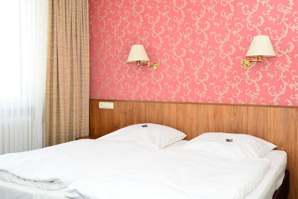 Landhotel Michaelishof Bergen  Eksteriør billede