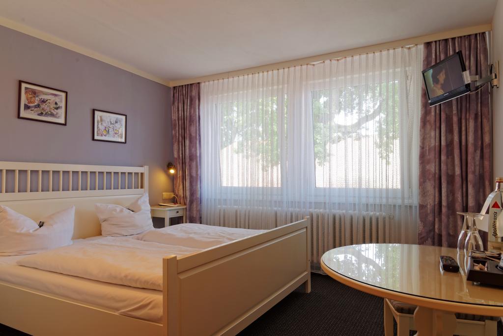 Landhotel Michaelishof Bergen  Eksteriør billede